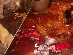 -晓宇重庆火锅(西安荟聚店)