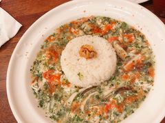 -玛格萝妮比萨屋(四平店)