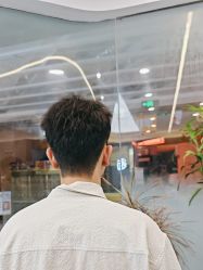 -川和潮人