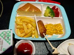 -辣尚瘾·烤鱼·新川菜(牡丹园直营店)