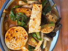 -不起眼麻辣烫凉皮店