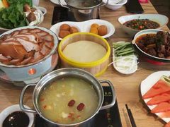 -龙聚德北京烤鸭(沙坪坝华宇A馆店)