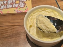 -耶里夏丽·丝路国际新疆菜·清真食品(徐汇南丹东路臻选店)