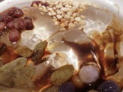-渝是乎川渝小炒(新世界百货望京店)