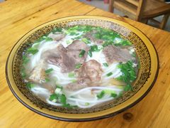 -肇兴特色牛肉粉
