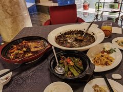 -粤尚腾香居中餐厅(首都机场希尔顿店)