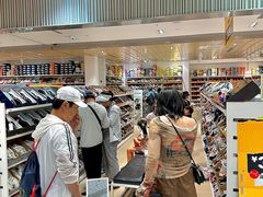 -BIGOFFS 超级折扣(仁恒伊势丹店)