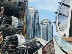 -影汇之星8字形摩天轮