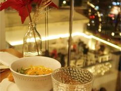-Mark&Mars Restaurant