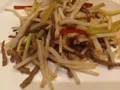 菊花芯炒牛柳-锦粤宫·精致粤菜(深圳北站店)