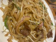 -雄伟美食(高沙中街店)