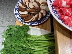 -东镇老火锅(长春路首店)