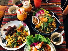 -Tikky Cafe