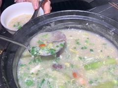 -牛牛和牛海鲜粥底火锅(长虹国际城店)