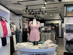 -Hollister(希慎广场店)