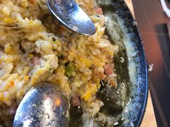 -许哥东北烧烤·铁丳烤串·宫后夹肉(繁花中心店)