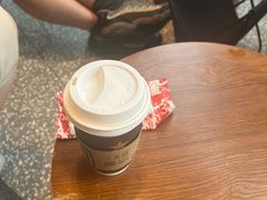 -星巴克臻选(上海虹桥新天地三店)