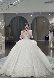 -艾米丽婚纱礼服