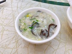 -轩记海鲜餐厅·四十五年老字号·经典粤菜(西区彩虹店)