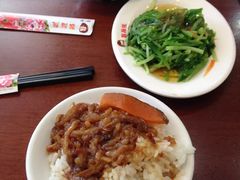 -胡须张鲁肉饭(美食文化馆店)