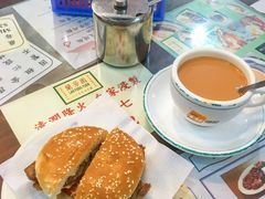 猪扒包-兰芳园(上环店)