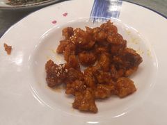 -侬佳蒸菜馆(听潮店)