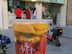霸气水果桶-九里香奶茶果汁(碧湖店)