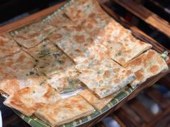 -乡土黄·鲜牛肉火锅·小龙虾(兴业街店)