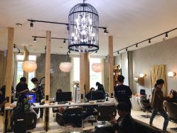 -HAIR HERE造型
