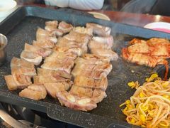-Dombe豚(黑猪肉街店)