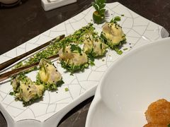 -海派悦庭·海胆烧麦·新融合菜(凯德广场店)