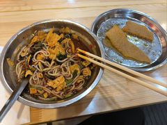 -柳州肥姨妈大骨螺蛳粉(东靖路店)