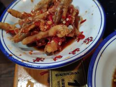 -三里屯土灶炖公鸡地锅鸡(江东店)