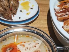 -龙聚德北京烤鸭(沙坪坝华宇A馆店)