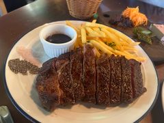 -羽深肉铺 Steak & Wine