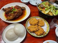 -芦茨金富饭庄·25年老字号·专做稻草鸡
