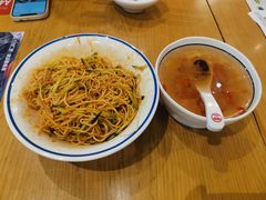 -蓉李记成都名小吃(武汉菱角湖万达店)