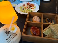 -宴悦海鲜餐厅·游水海鲜·牛排(亚龙湾瑞吉店)