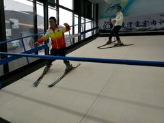 -零度滑雪室内训练中心(莘庄店)