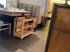 -左庭右院鲜牛肉火锅(浦江欢乐颂店)