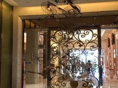 -泰州世茂茂御酒店·御咖啡西餐厅