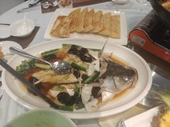 -胡记饭店(保工街店)