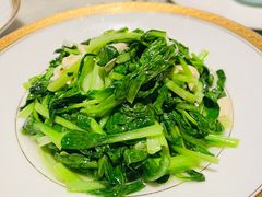 清炒鸡毛菜-蝶园·装修中(BFC外滩金融中心店)