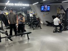 -超鹿运动(达信大厦店)