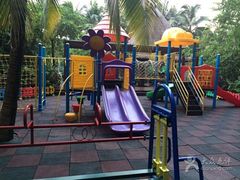 -三亚湾海居铂尔曼度假酒店