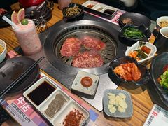 -焱铁烧·黑毛和牛专门店(南宁万象城店)