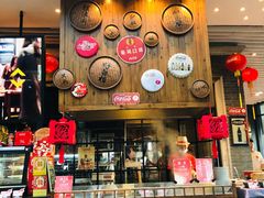 -东方明珠·可口可乐欢乐餐厅