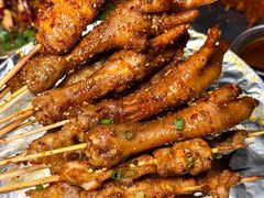 -何师烧烤Pro ·小龙虾·江湖川菜·精酿啤酒(太古里旗舰店)