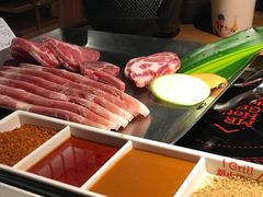 -炉小哥烤肉(信万广场店)