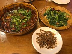 -乐山第一家临江鳝丝(茶坊路店)